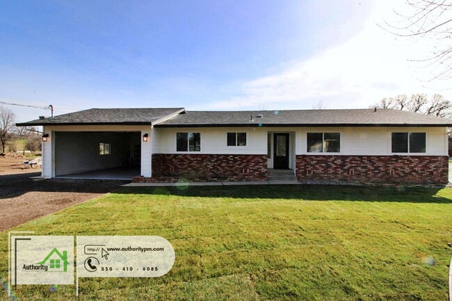 9905 Merryhill Ln in Palo Cedro, CA - Building Photo - Building Photo