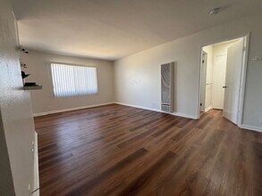F in Harbor City, CA - Building Photo - Interior Photo
