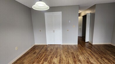 102 N Point Dr, Unit 102 in Boston, MA - Building Photo - Building Photo