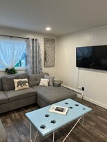 521 N St in Anchorage, AK - Building Photo