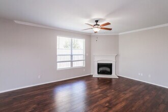1640 Kawati Way in Krum, TX - Building Photo - Building Photo