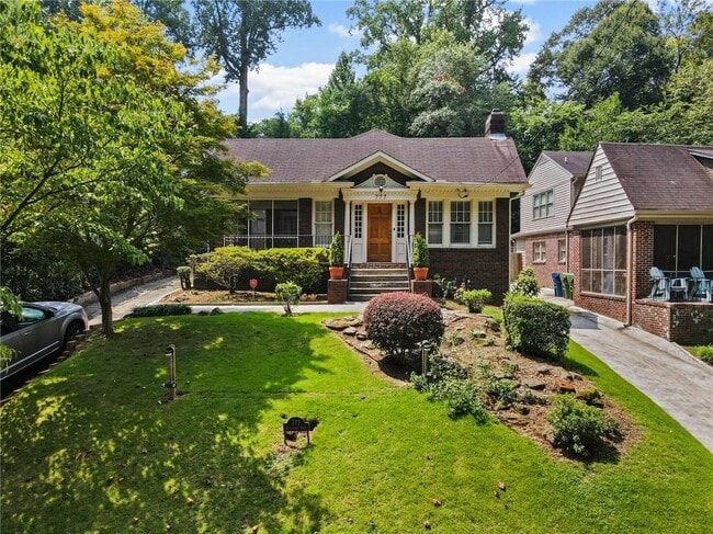 property at 777 Brookridge Dr NE