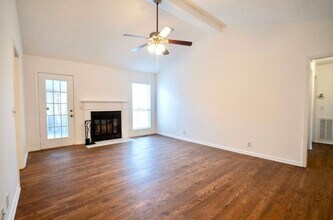 101 Heathcote Ct in Goodlettsville, TN - Foto de edificio - Building Photo