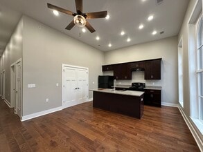 151 W Main St in Batesville, AR - Building Photo - Building Photo