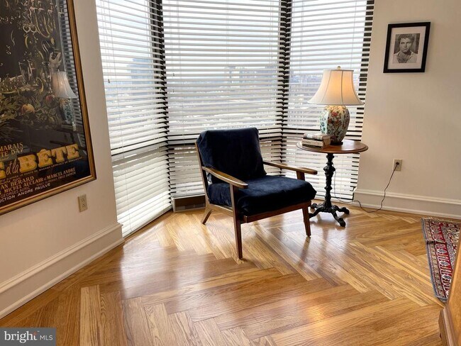 2018 Walnut St in Philadelphia, PA - Building Photo - Building Photo