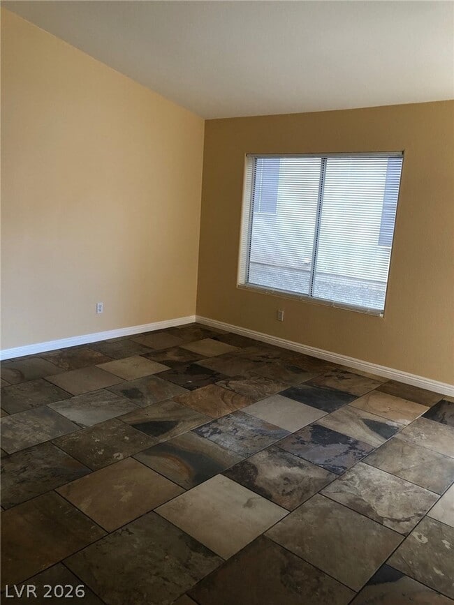 8025 Hurricane Cove Ct in Las Vegas, NV - Building Photo - Building Photo