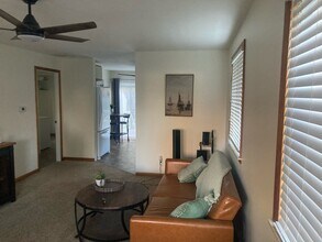 990 Pine Rd in Bay City, MI - Foto de edificio - Building Photo