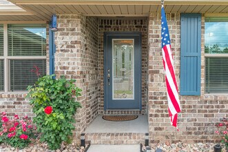147 Strike Eagle Dr in Crestview, FL - Building Photo - Building Photo