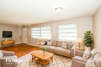 3741 Culp Dr in Jacksonville, FL - Building Photo - Building Photo