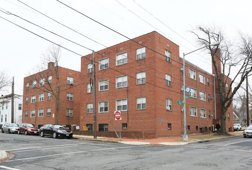 1301-1305 U St SE in Washington, DC - Building Photo