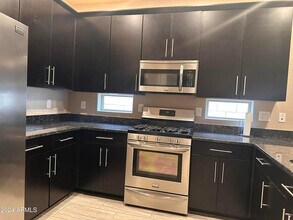 3883 E Desert Broom Dr in Chandler, AZ - Building Photo - Building Photo