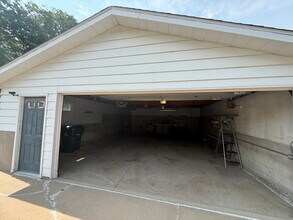 3624 Bel Air Dr SE in Cedar Rapids, IA - Building Photo - Building Photo