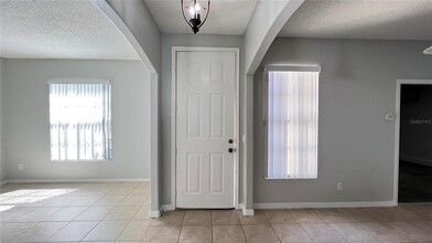 717 Knollwood Dr in Davenport, FL - Building Photo - Building Photo