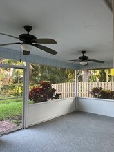 774 24th Sq in Vero Beach, FL - Building Photo - Building Photo