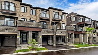 60 Carole Bell Wy in Markham, ON - Building Photo