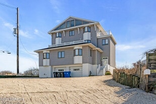 2 Dune Terrace in Seaside Heights, NJ - Building Photo