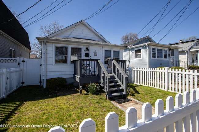 51 Ocean Ave in Middletown, NJ - Building Photo - Building Photo