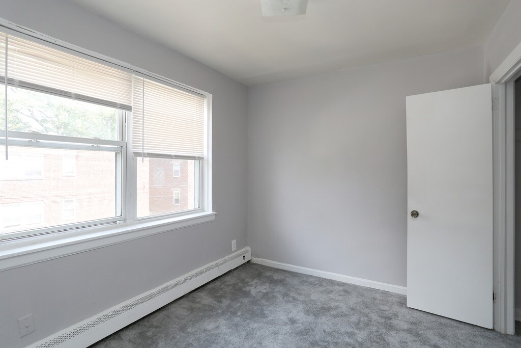 Lawndale Apartments in Philadelphia, PA