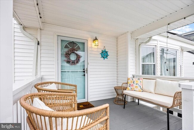 property at 208 N Lancaster Ave