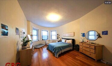 1728 Beacon St in Brookline, MA - Building Photo - Building Photo