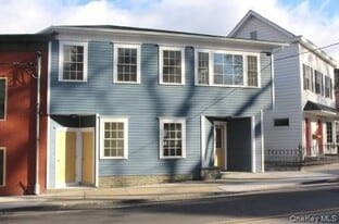 209 S Division St in Peekskill, NY - Building Photo