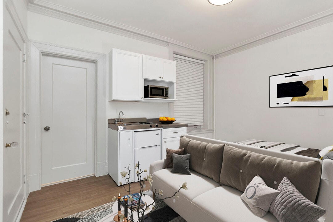 1369 Hyde in San Francisco, CA - Building Photo