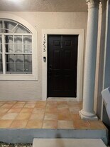 13755 SW 169th Ter in Miami, FL - Building Photo