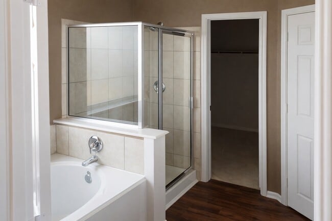 property at 5011 Forest Hurst Glen