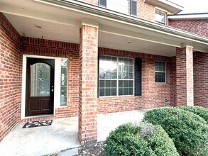 46 S April Mist Cir in Conroe, TX - Building Photo - Building Photo