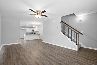 116 Davis Rdg Ln in Clarksville, TN - Building Photo - Building Photo