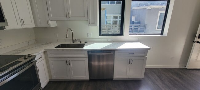 2737 Durant Ave in Berkeley, CA - Building Photo - Building Photo