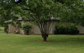 25600 Smithfield Rd in Elkmont, AL - Building Photo - Building Photo