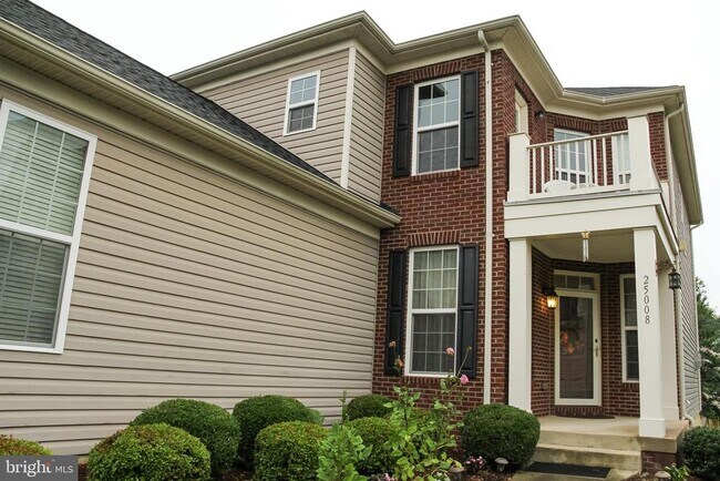 25008 Owl Creek Dr in Stone Ridge, VA - Building Photo - Building Photo