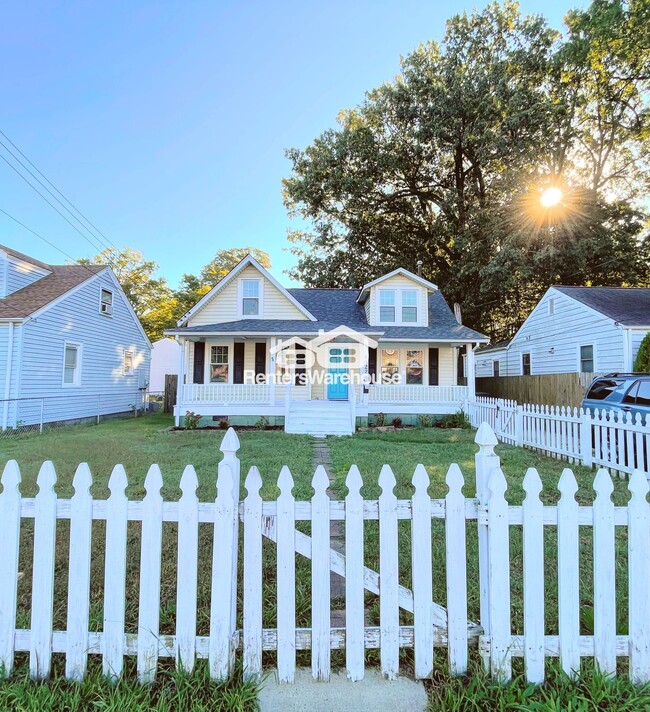 9022 Chesapeake Blvd in Norfolk, VA - Building Photo - Building Photo