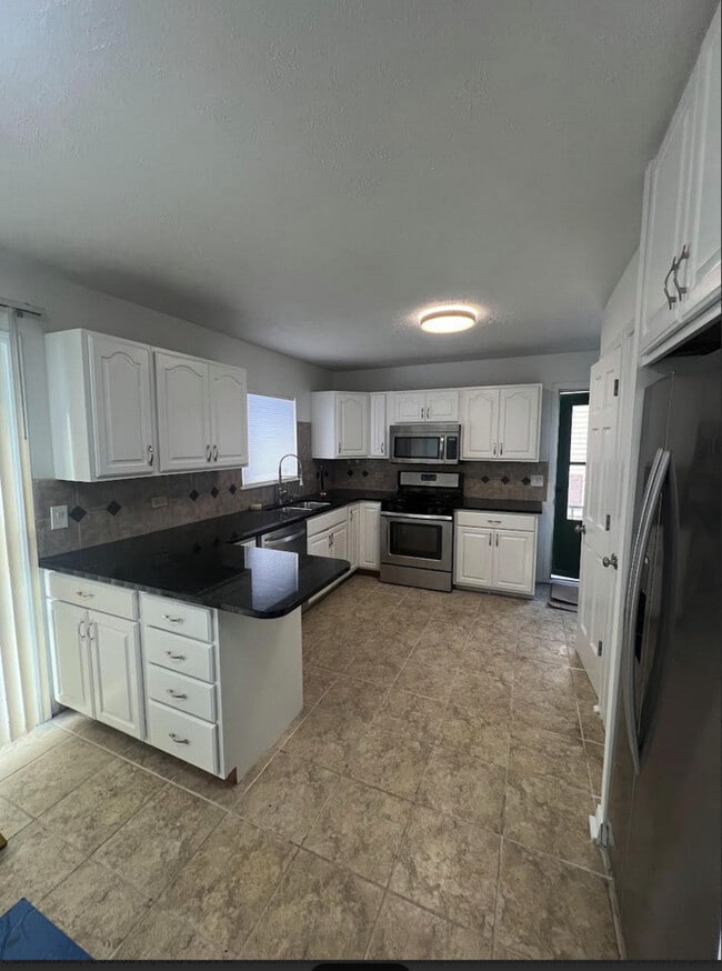 20564 Elizabeth Ave in Prairie View, IL - Building Photo - Building Photo