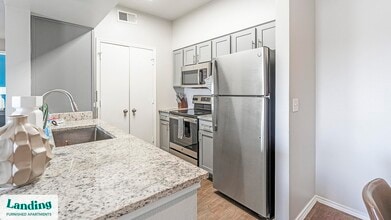 11139 Culebra Rd in San Antonio, TX - Building Photo - Building Photo