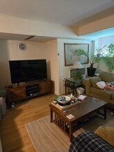452 W Belden Ave, Unit G in Chicago, IL - Foto de edificio - Building Photo
