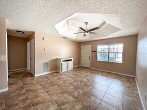 1707 Delmar St in Zapata, TX - Building Photo - Building Photo