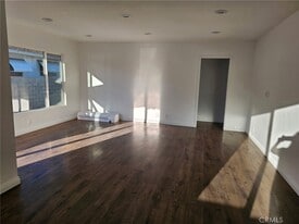 5828 N Vista St in San Gabriel, CA - Building Photo