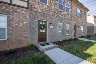 169 Dundee Dr in Clarksville, TN - Foto de edificio - Building Photo
