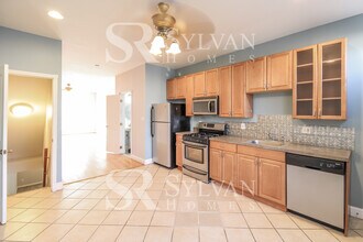 3304 E Baltimore St in Baltimore, MD - Building Photo - Building Photo