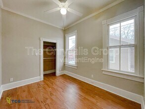 111 W Moore St in Ottawa, IL - Building Photo - Building Photo