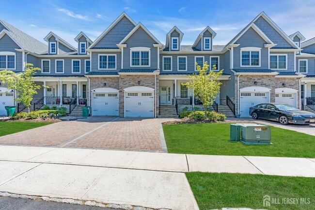 property at 10 McCormick Ave N