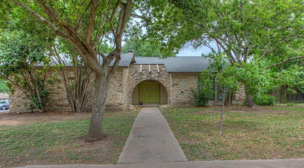 12800 Powderhorn St in Austin, TX - Building Photo
