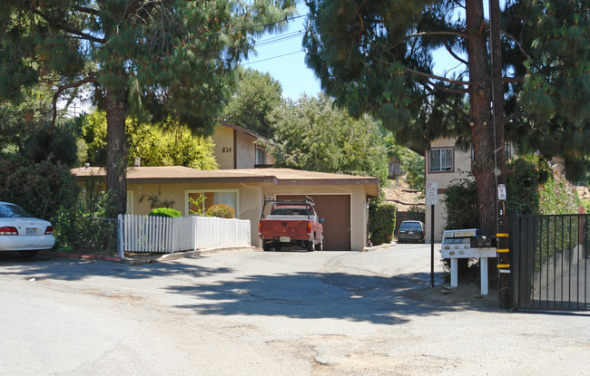 834 Sinkler Way in Vista, CA - Building Photo - Building Photo