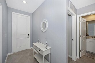 12240 Wellen Golf St in Venice, FL - Foto de edificio - Building Photo