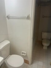 500 NW 114th Ave in Miami, FL - Building Photo - Building Photo