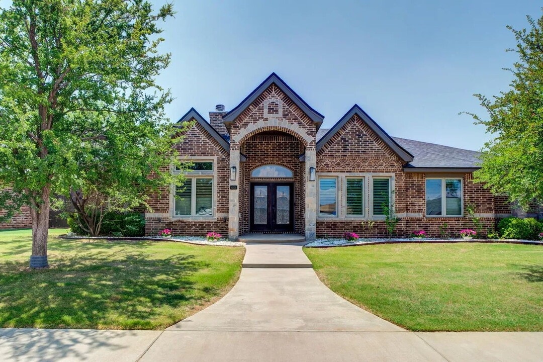 6113 74th St in Lubbock, TX - Building Photo