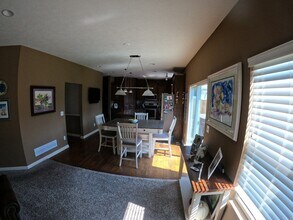 8507 S 106th St in La Vista, NE - Building Photo - Building Photo