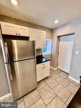 2546 Cedar St in Philadelphia, PA - Foto de edificio - Building Photo